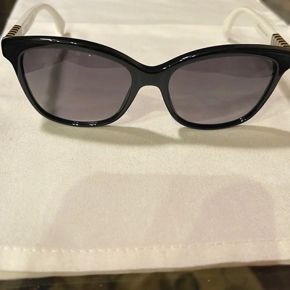 FENDI FF 0054 Rectangular shape,Black & white Retro with grey Gradient lenses. Fendi 51MM Rectangular Sunglasses | Saks Fifth Avenue main image 3